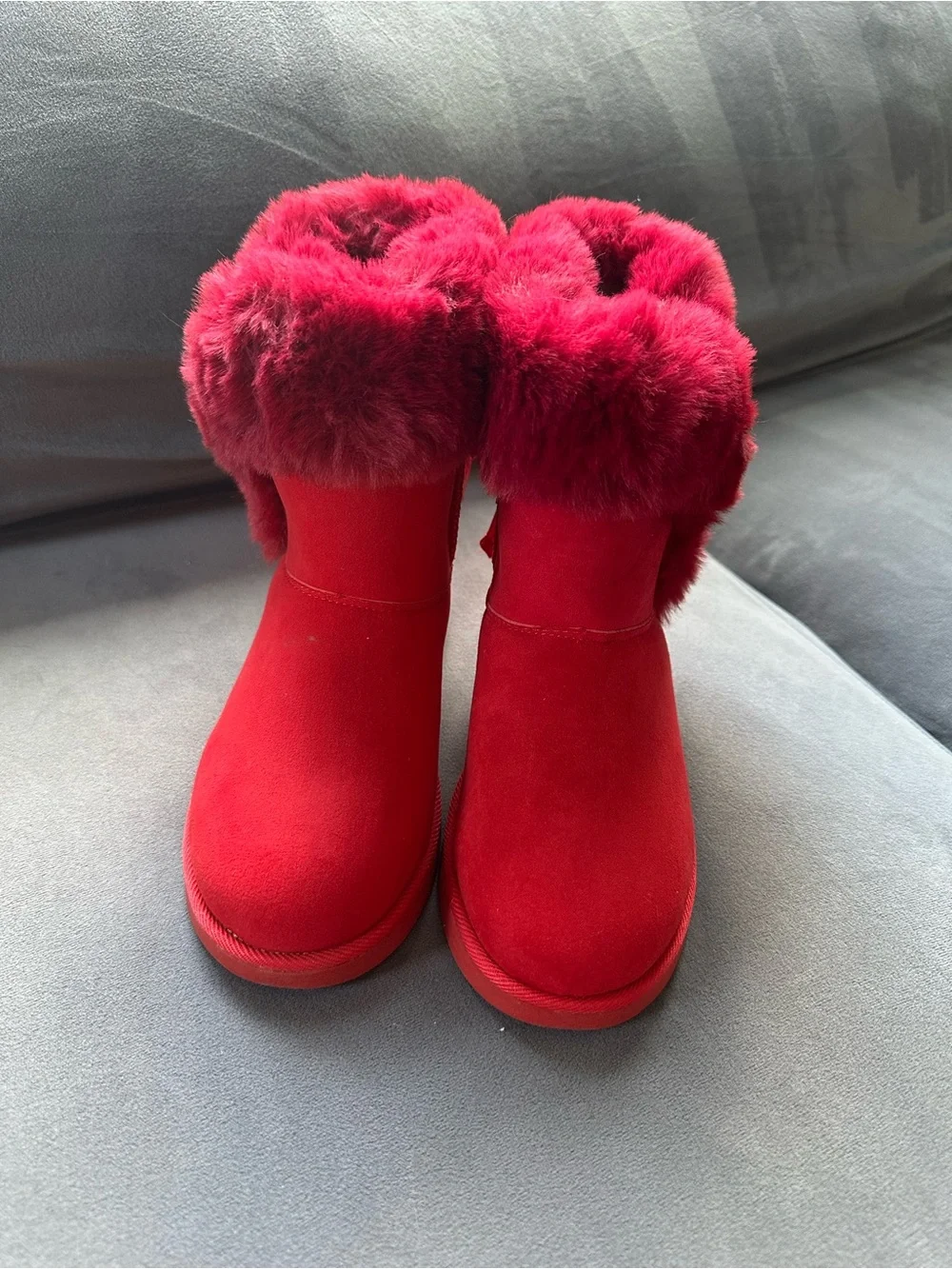 Juicy Couture Red Faux-Fur Cuff Winter Boots